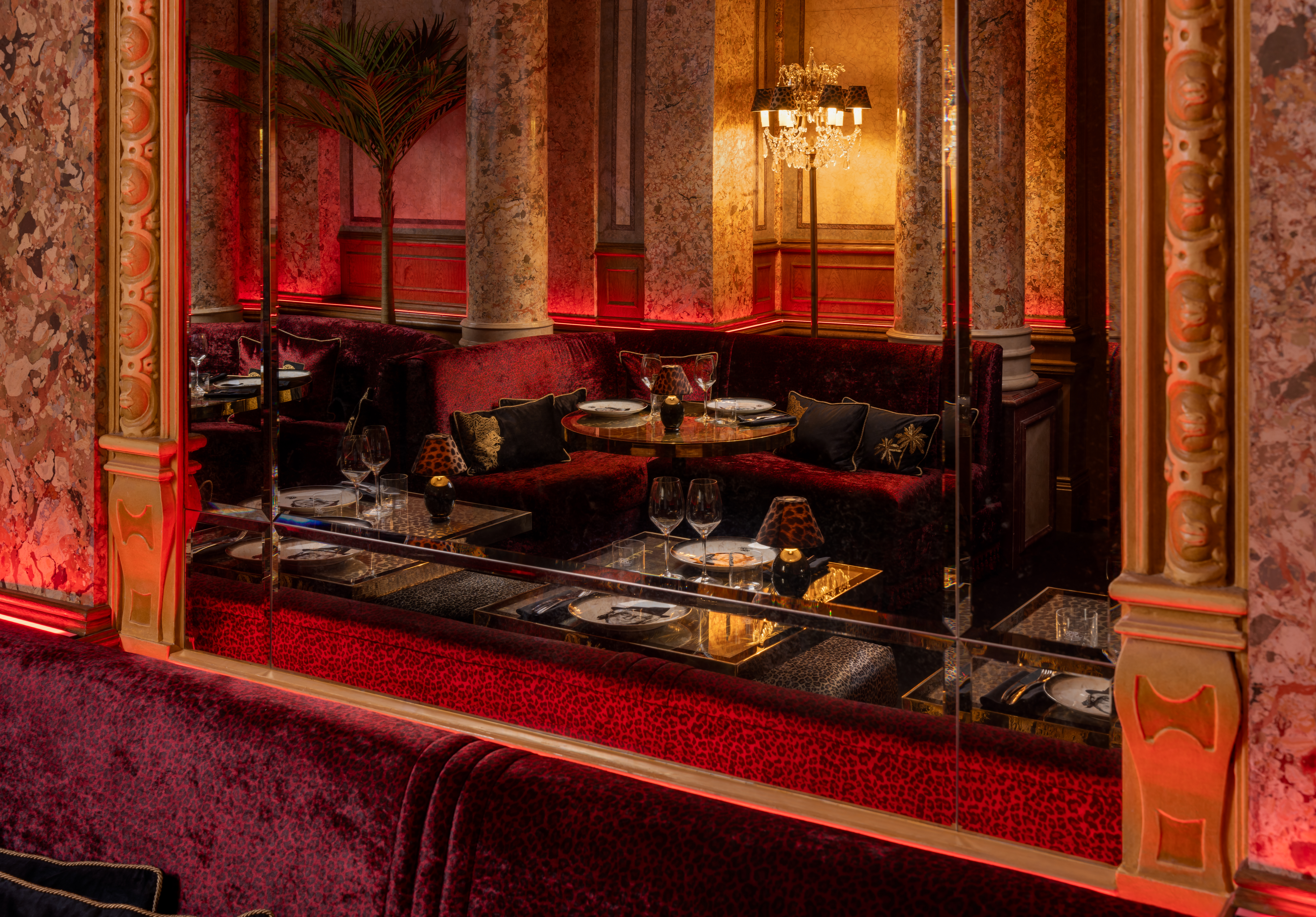 Sass' Restaurant & Lounge