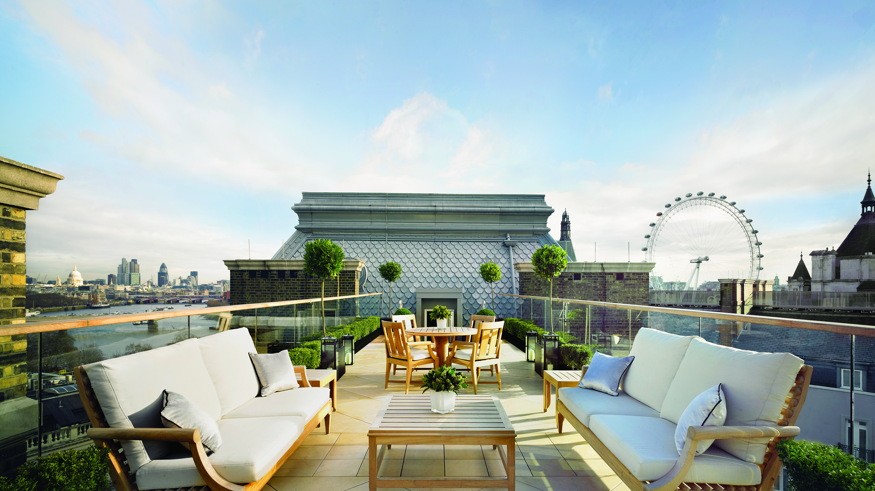 corinthia-london-musicians-penthouse-terrace-day