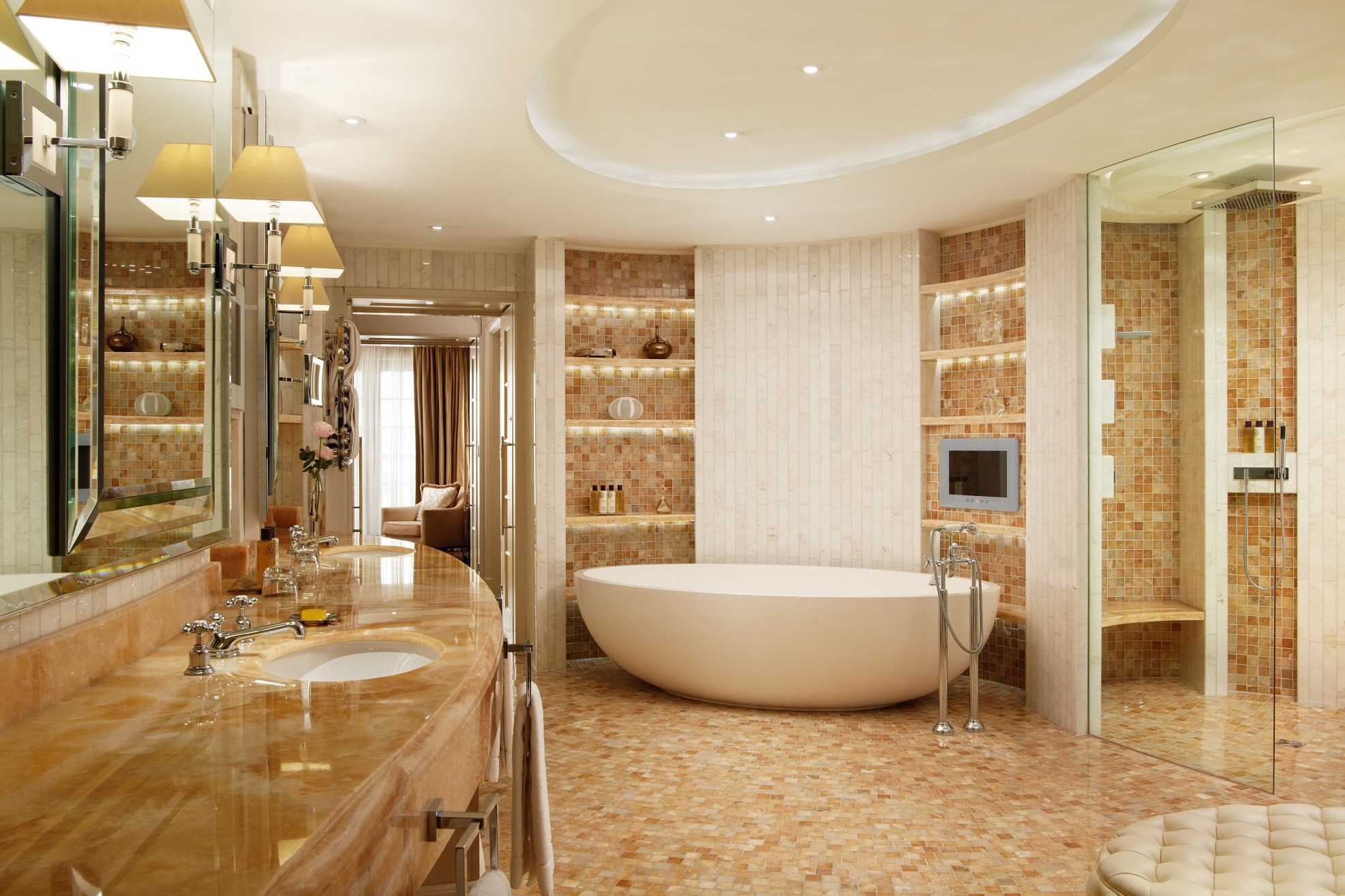 Royal Penthouse bathroom at Corinthia London luxury hotel near Westminster