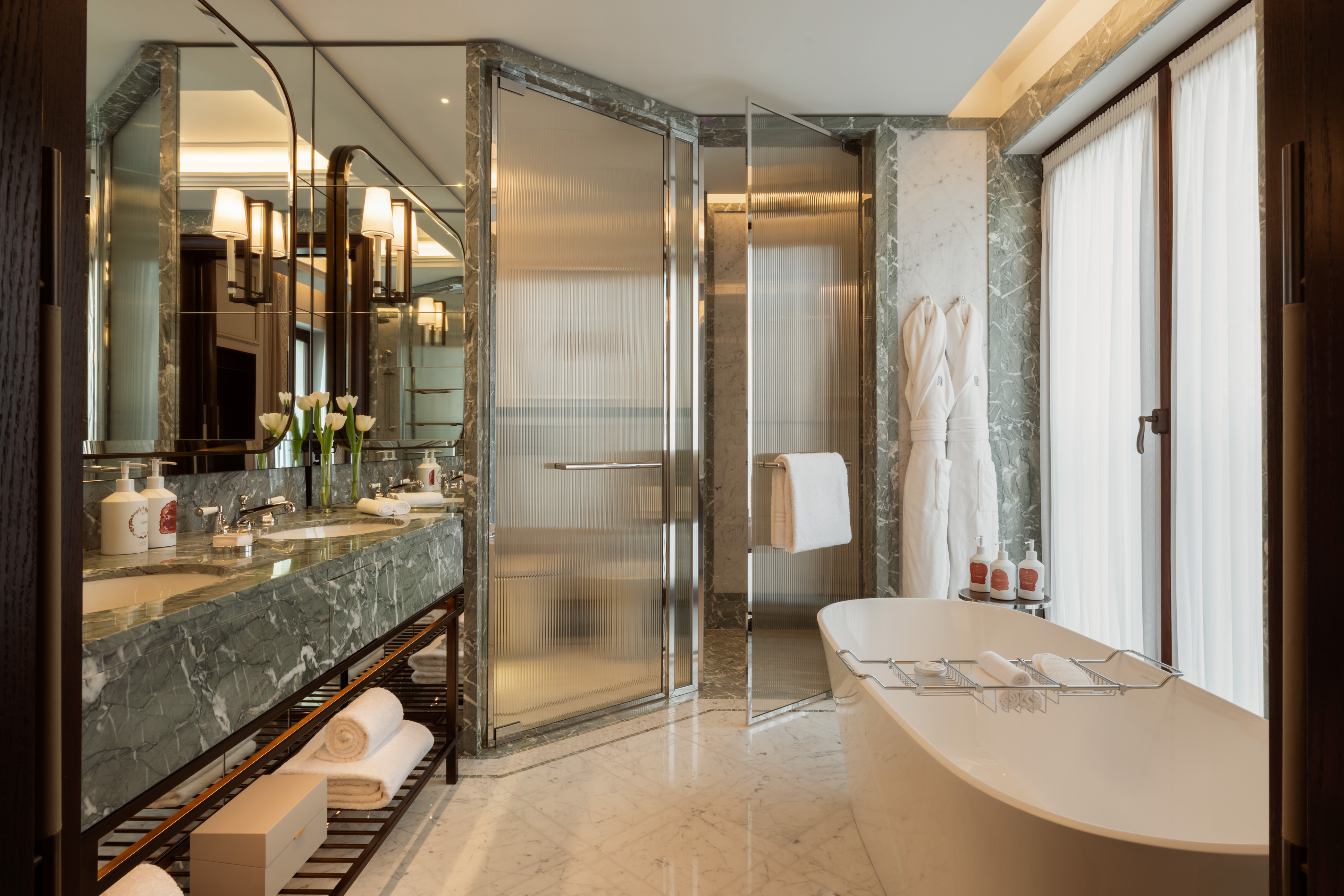 Superior Room Bathroom Bath Corinthia Rome