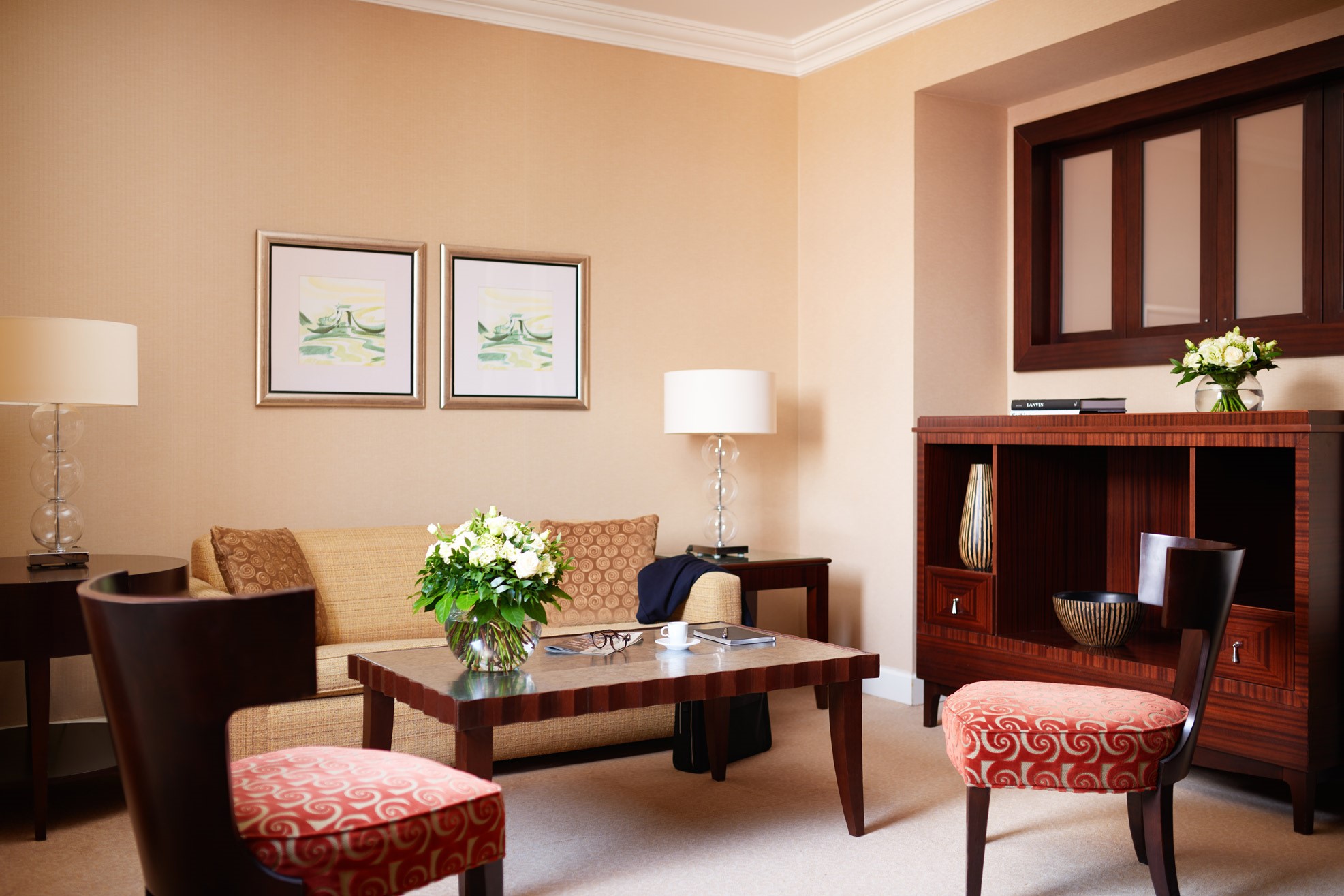 corinthia budapest junior suite living room