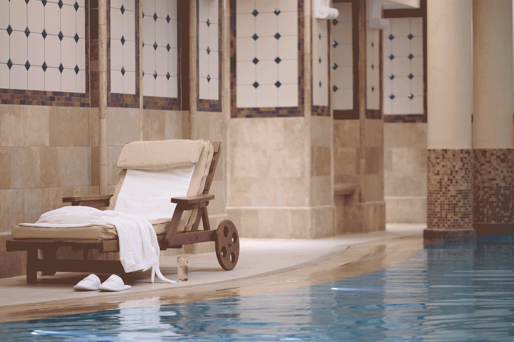 Corinthia Budapest spa pool