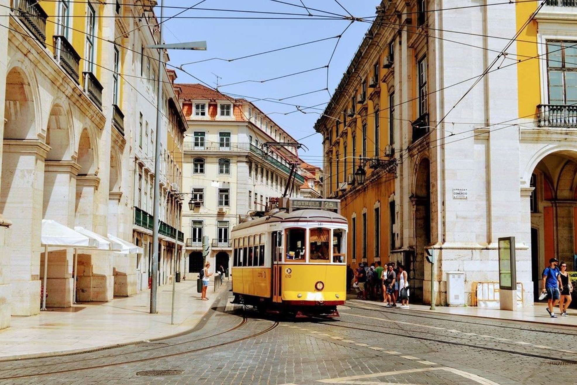 Corinthia-Lisbon-Eletric-Tram-2