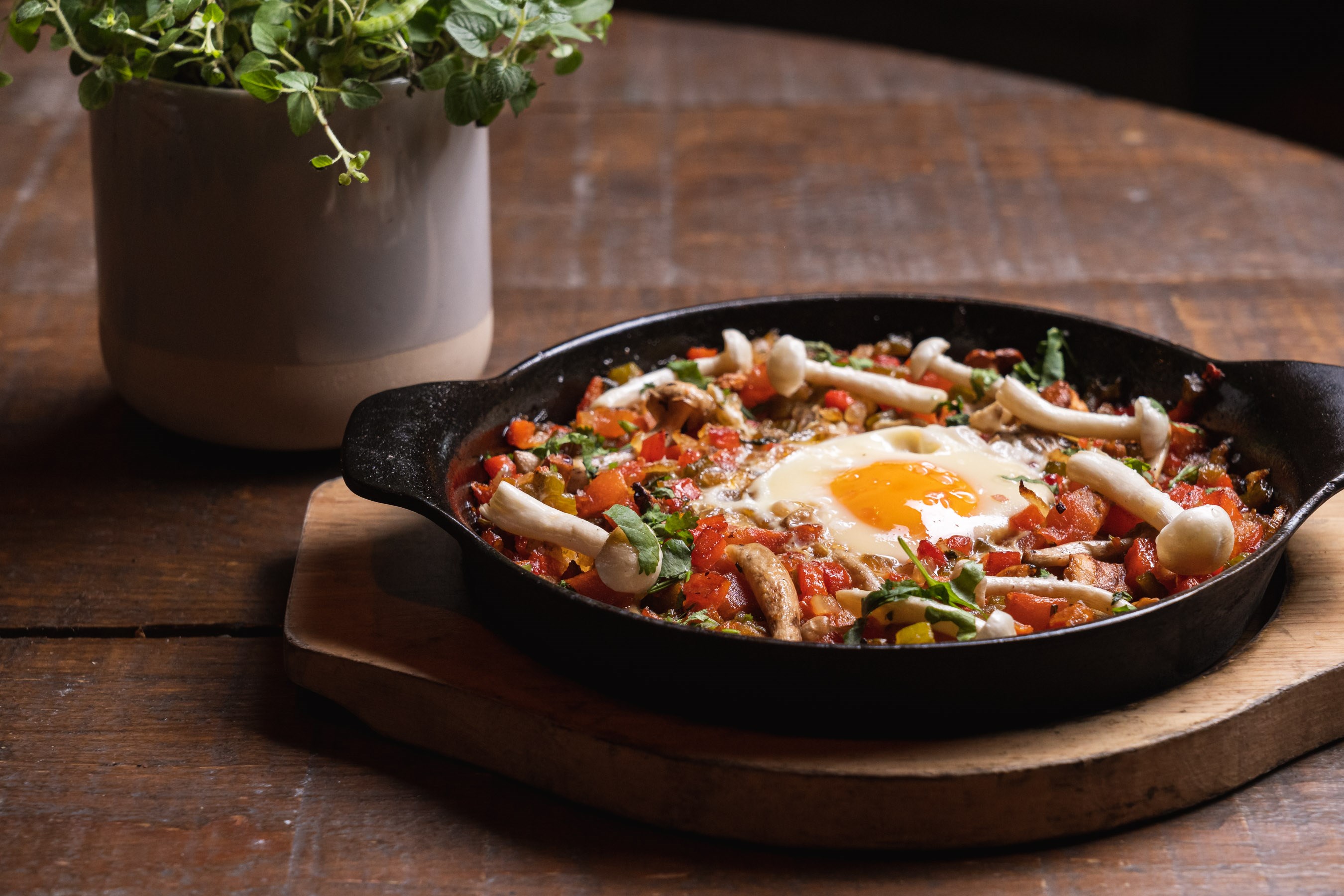 Corinthia-Lisbon-Erva-Restaurant-Bar-Food-Oven-Braised-Vegetables-Poached-Egg