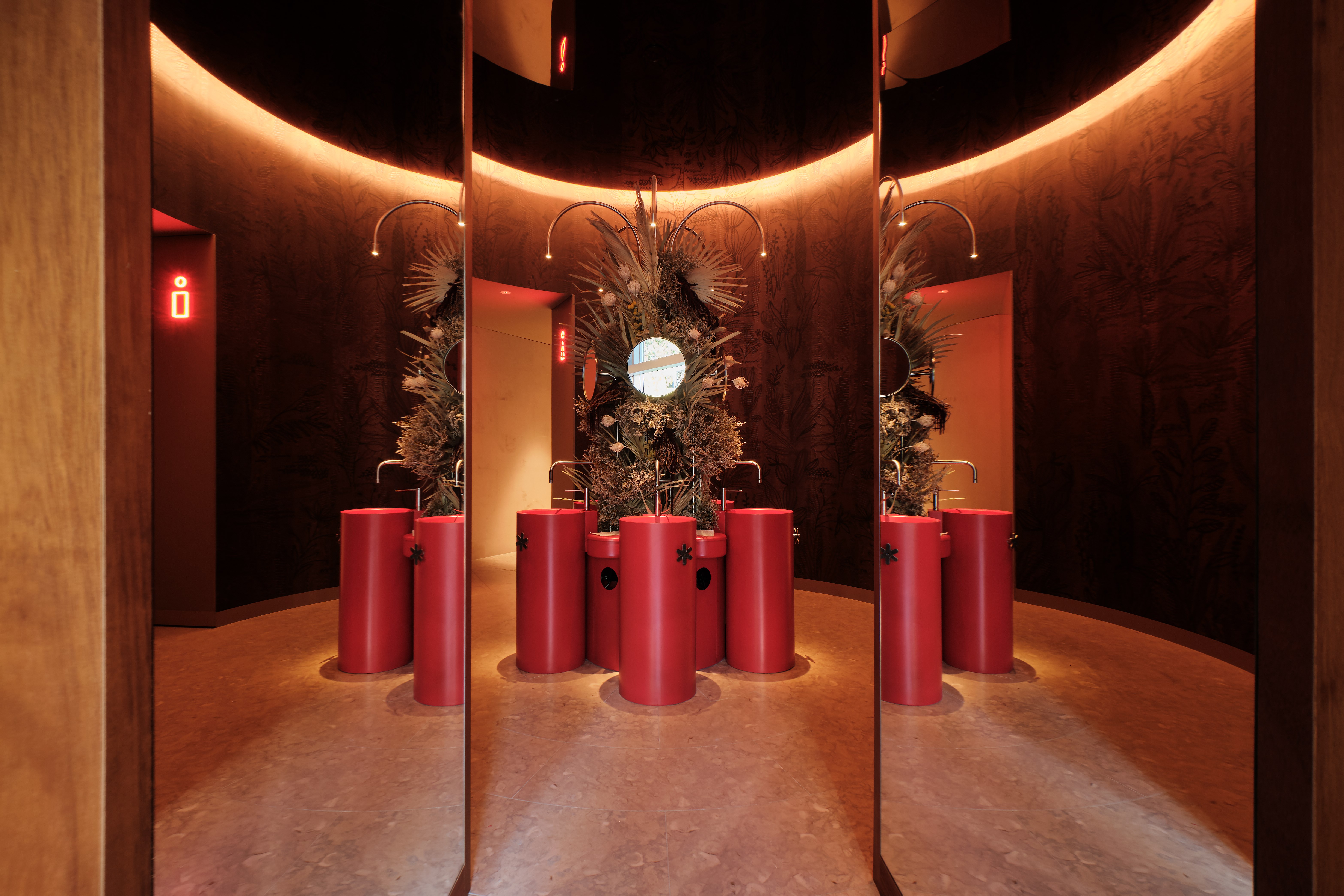 Corinthia-Lisbon-Soul-Garden-Restaurant-and-Bar-Bathroom