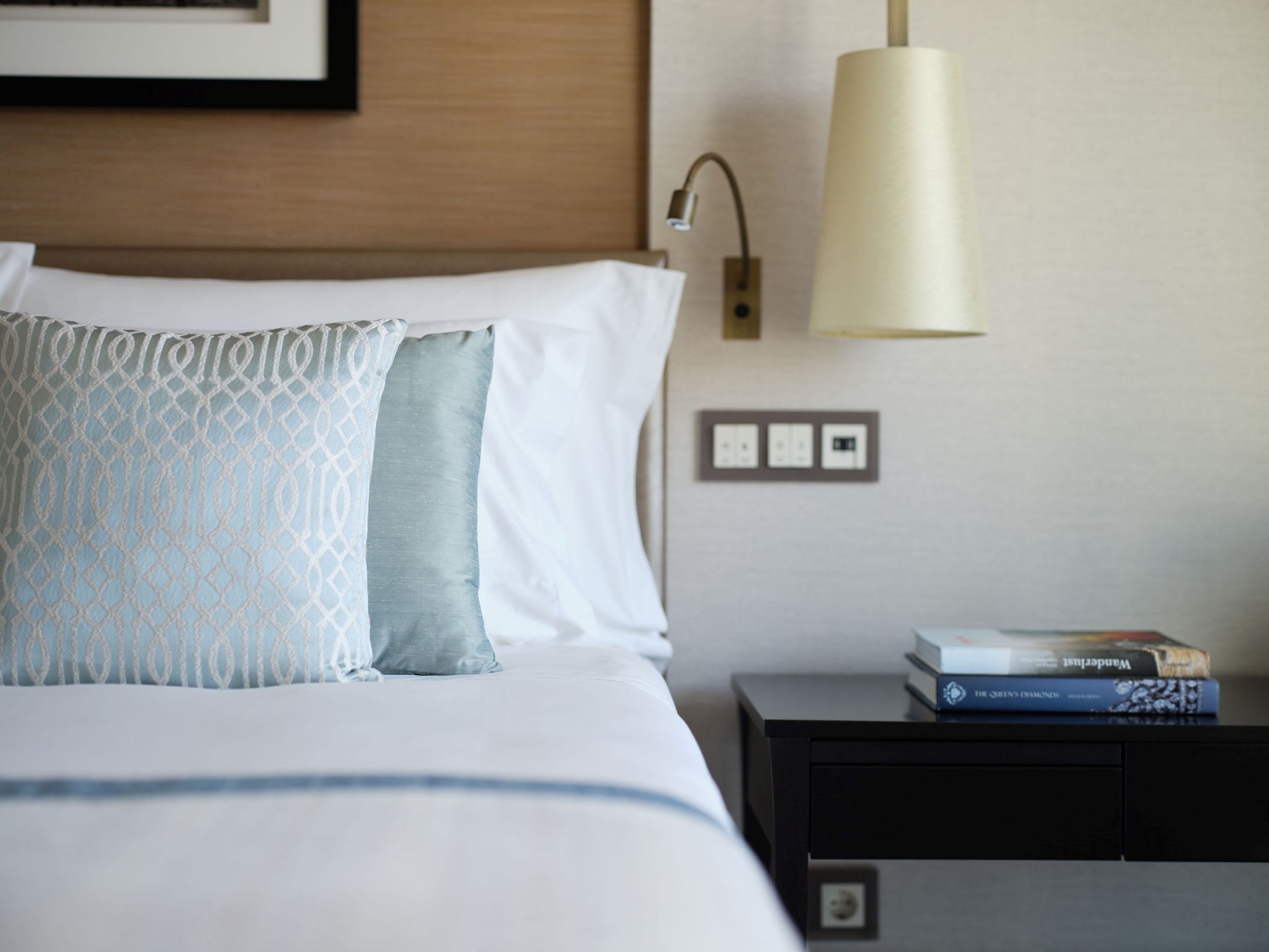 Corinthia-Lisbon-Rooms-and-Suites-Superior-Room