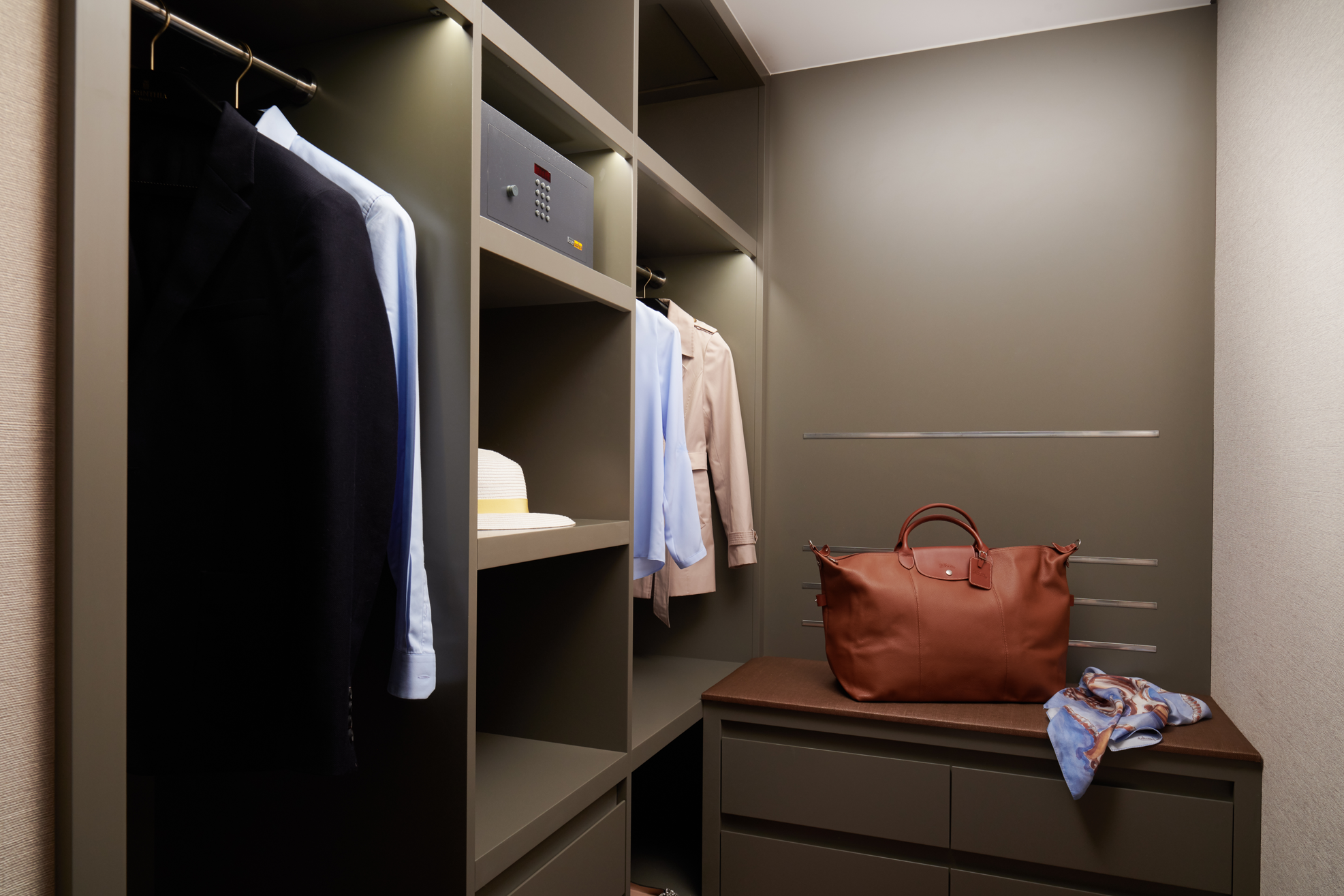 Corinthia-Lisbon-Rooms-and-Suites-Junior-Park-View-Suite-Details