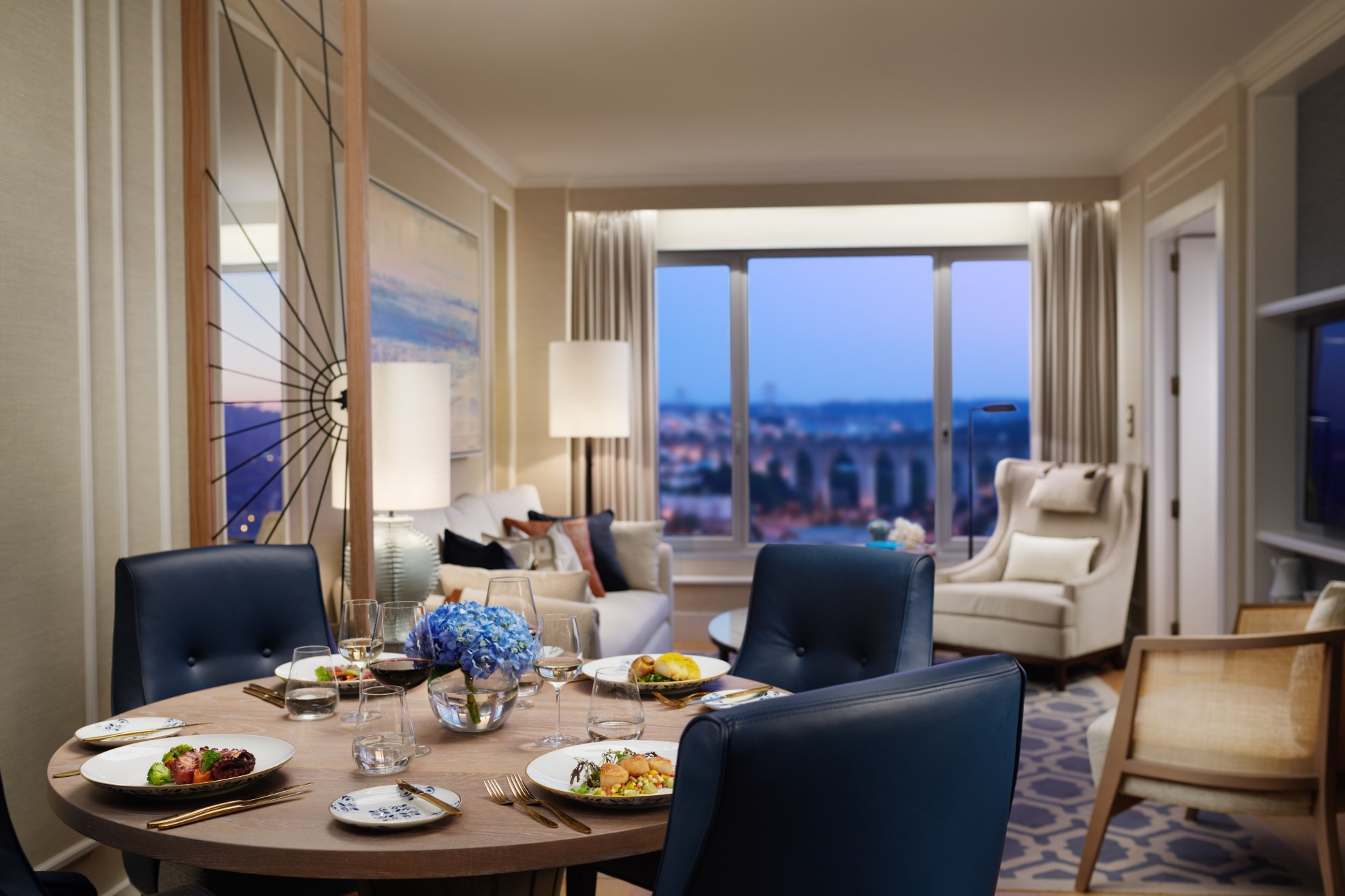 Corinthia-Lisbon-Rooms-and-Suites-Maritime-Suite-Living-Room