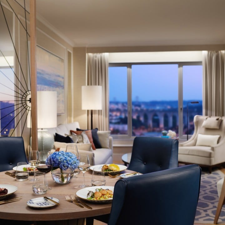 Corinthia-Lisbon-Rooms-and-Suites-Maritime-Suite-Living-Room