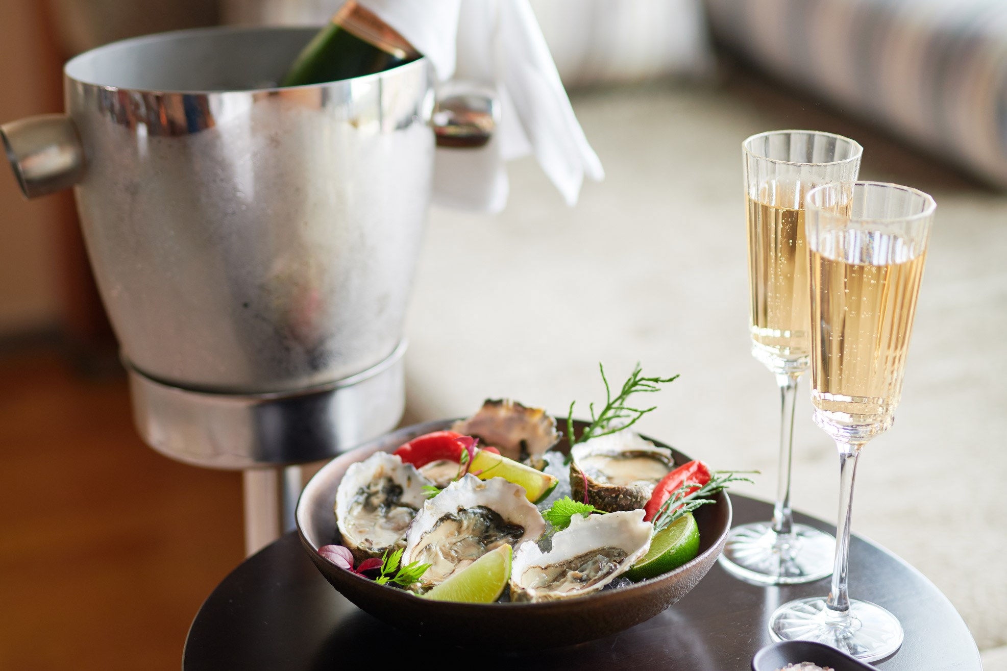 Corinthia-Lisbon-Sky-Lounge-Canapes