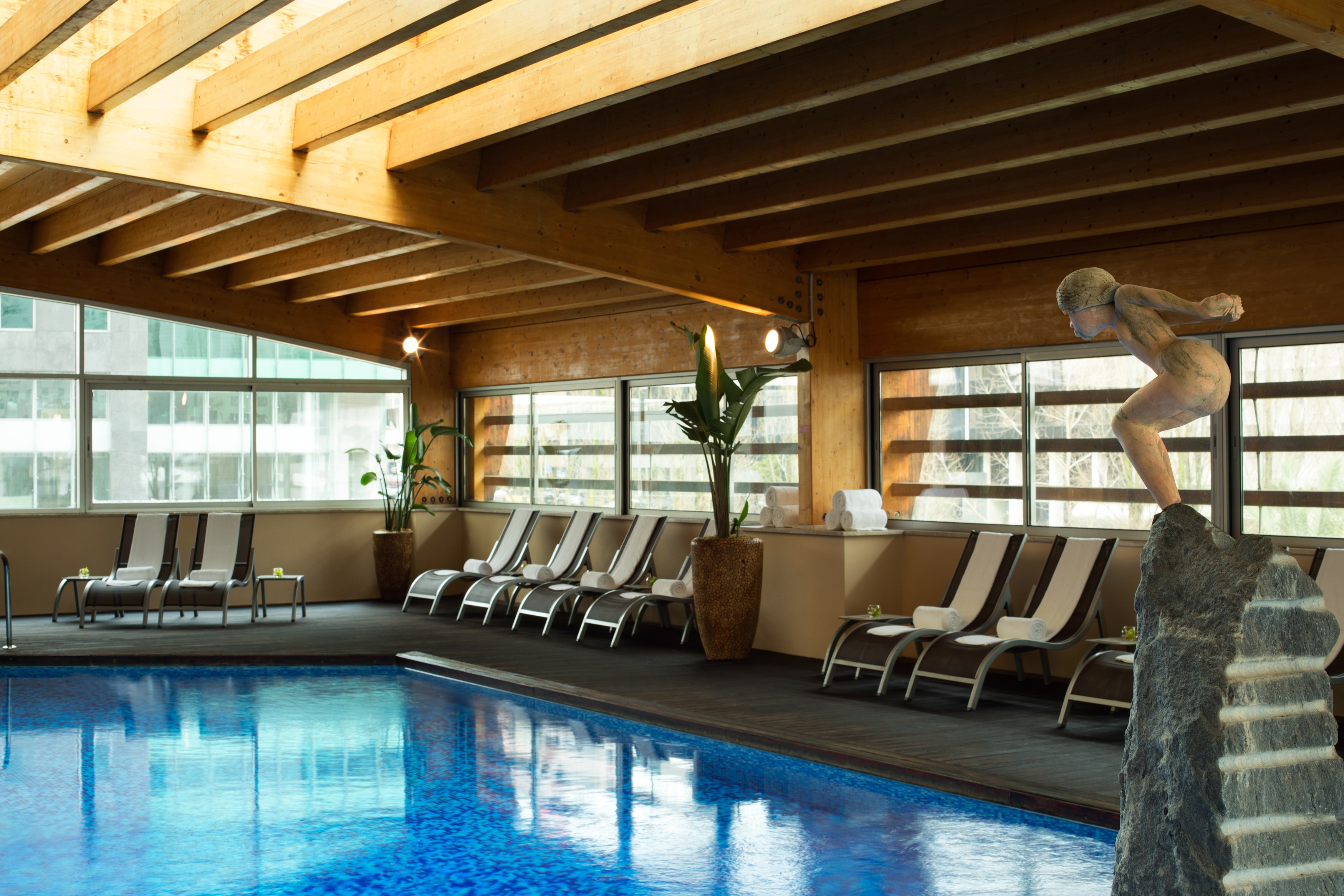 Corinthia-Lisbon-Fitness-and-Wellness-Indoor-Heated-Swimming-Pool