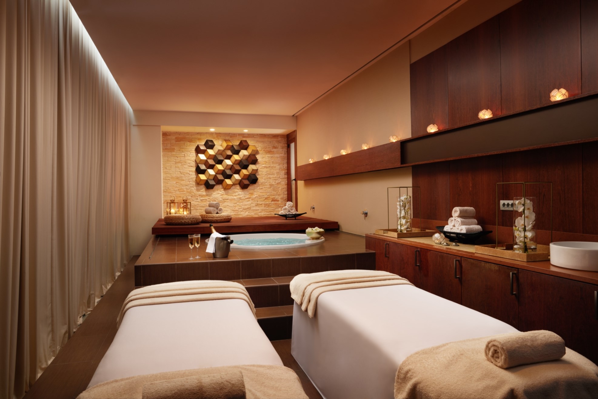 Corinthia-Lisbon-Spa-Couple-Treatment-Room