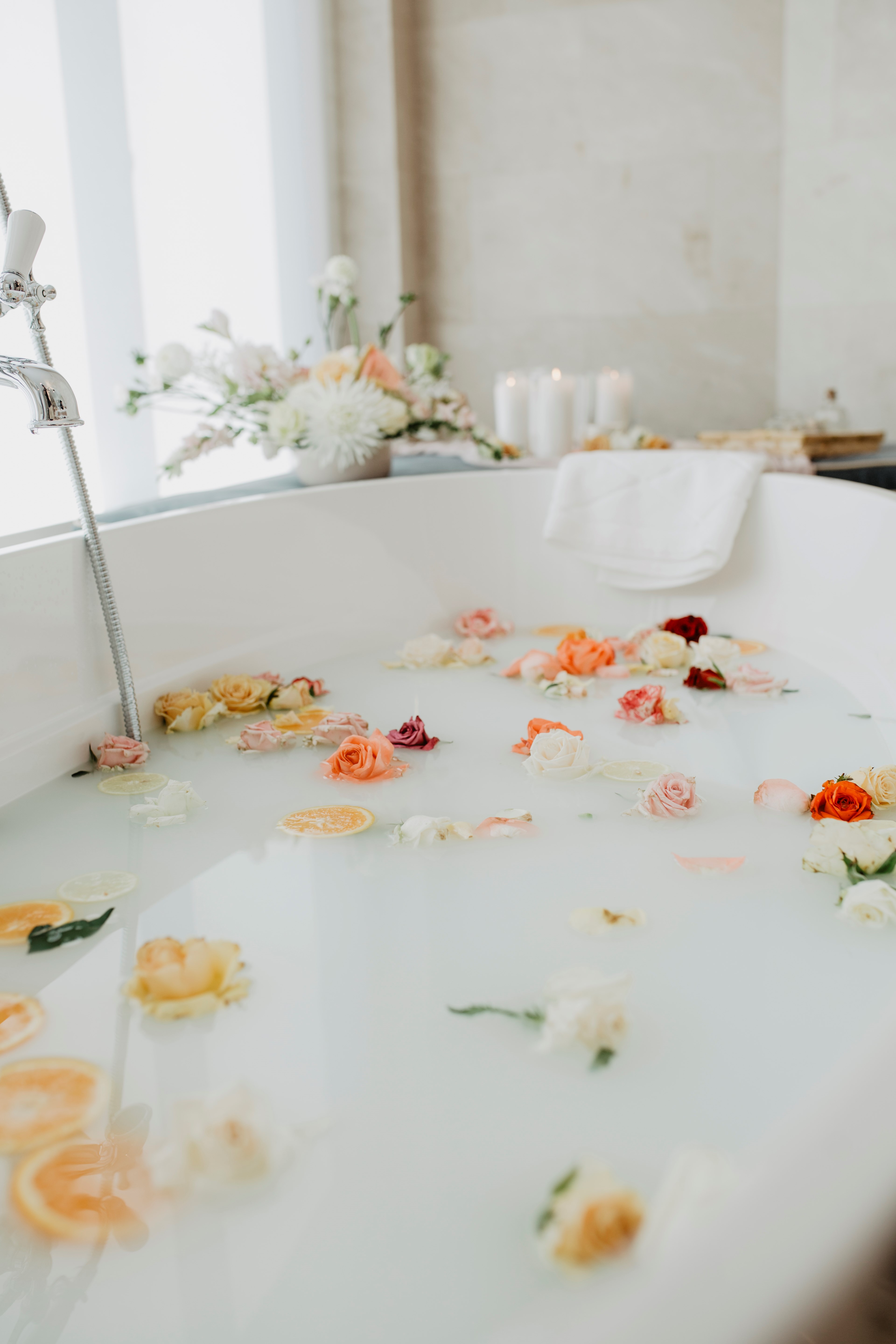 Corinthia-Lisbon-Wedding-Suite-Bathtube