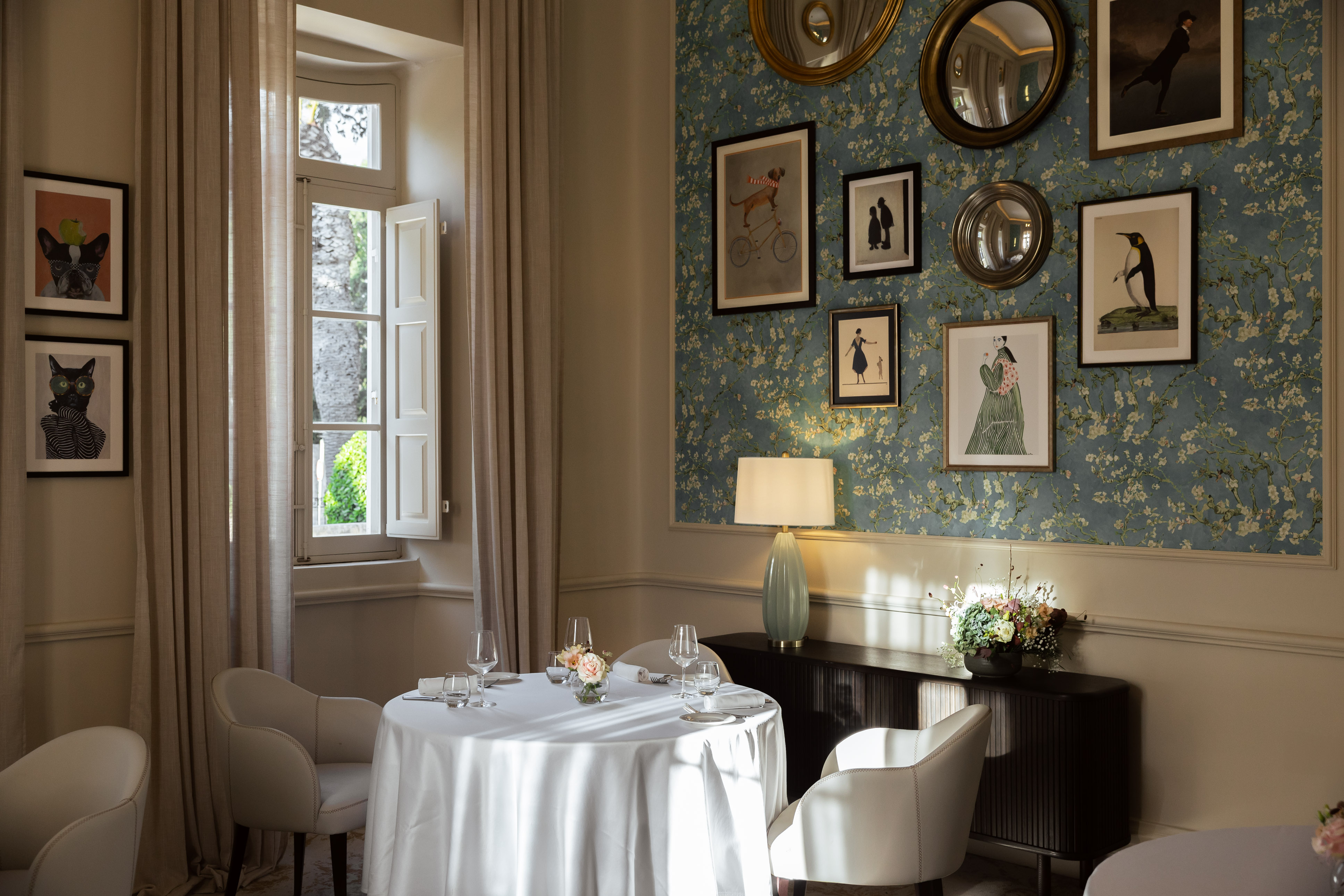 Floral Room