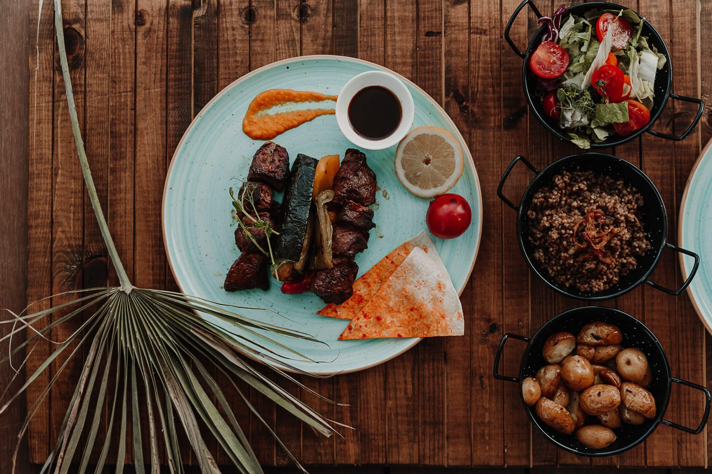 broadside-terrace-dinner