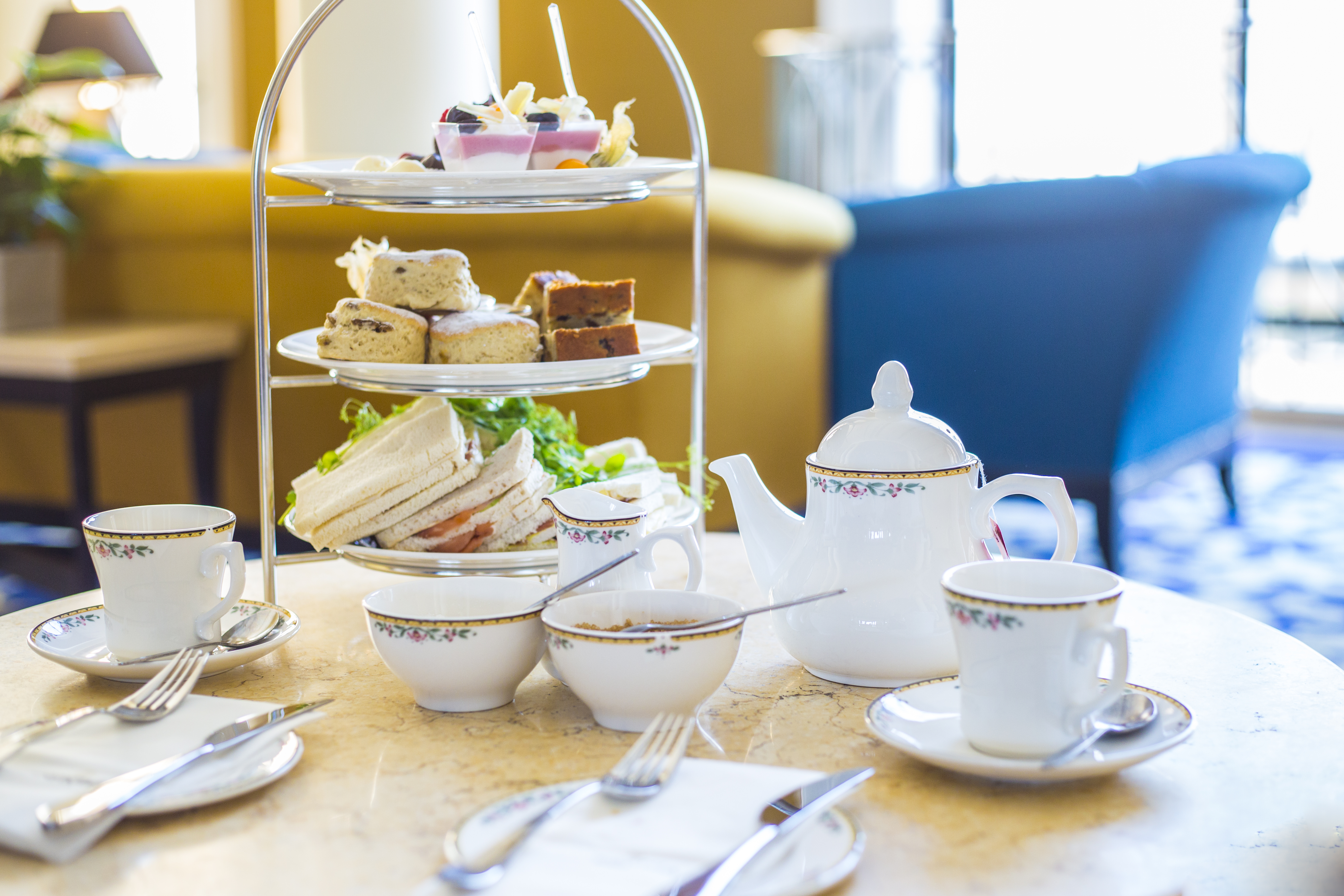 Afternoon-Tea-Corinthia-cafe1