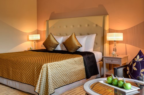 Corinthia-StGeorgesBay-GrandSuite4