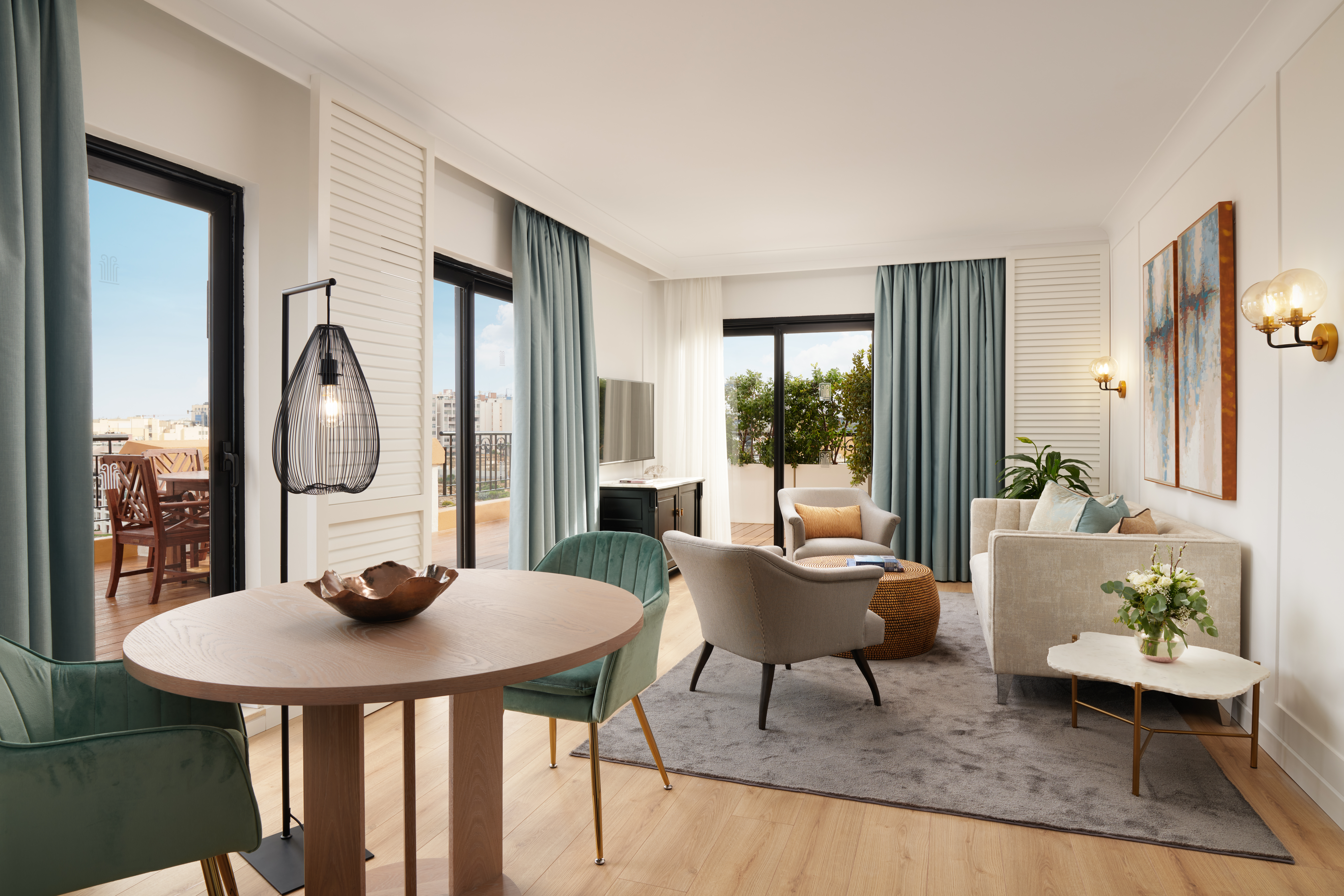 premium-sea view-suite-2