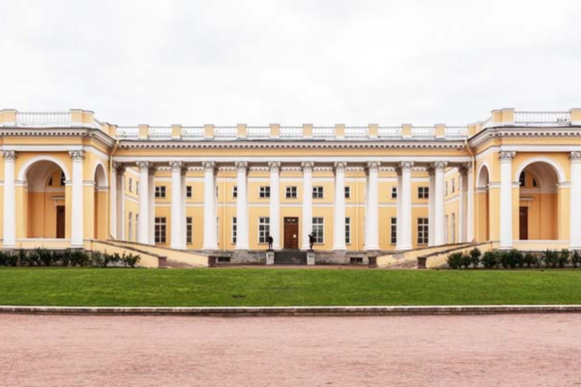 Дворец Романовых В Санкт Петербурге Фото